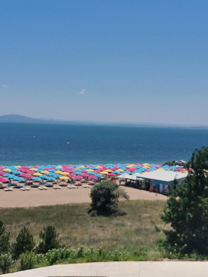 Луксозен Апартамент Анастасия-Сарафово На 150М От Морето Burgas Ngoại thất bức ảnh