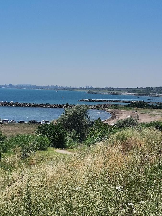 Луксозен Апартамент Анастасия-Сарафово На 150М От Морето Burgas Ngoại thất bức ảnh